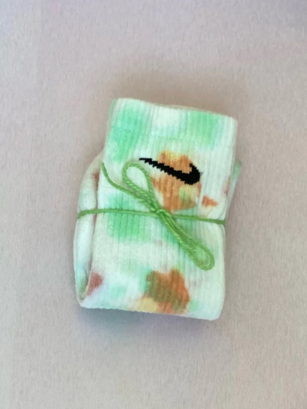 Calceolaria Tie Dye Crew Socks Adult Medium